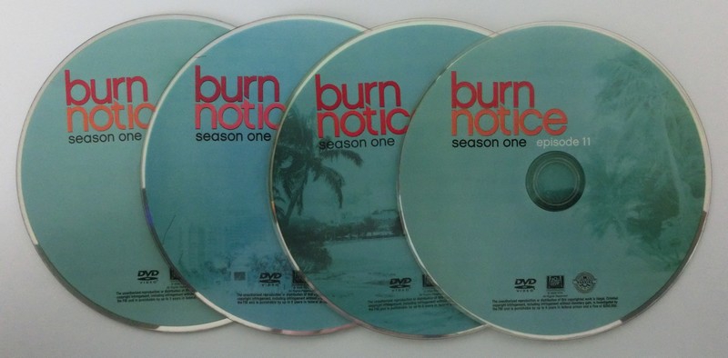 Coffret DVD Burn Notice Saison 1